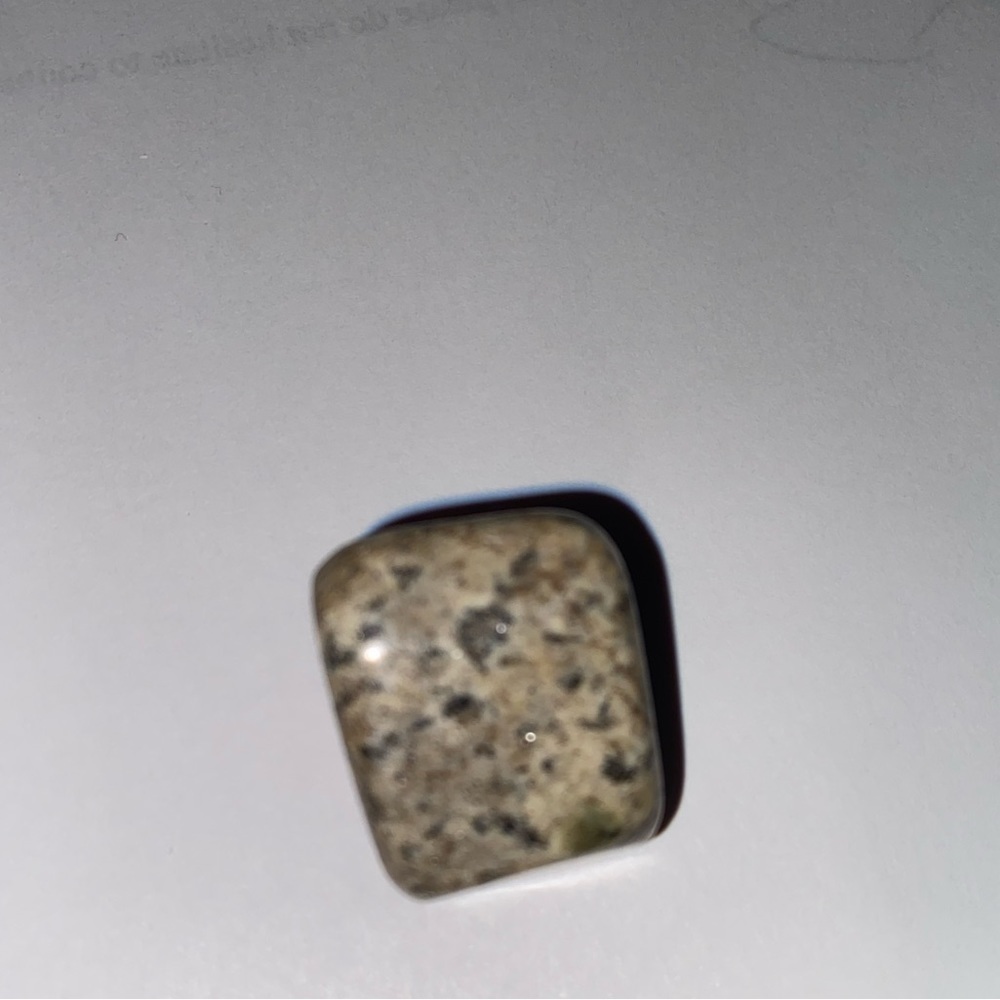 CUBED GEMSTONE - Picture 3 of 8